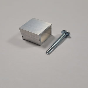 Abstandshalter für WPC Pfosten